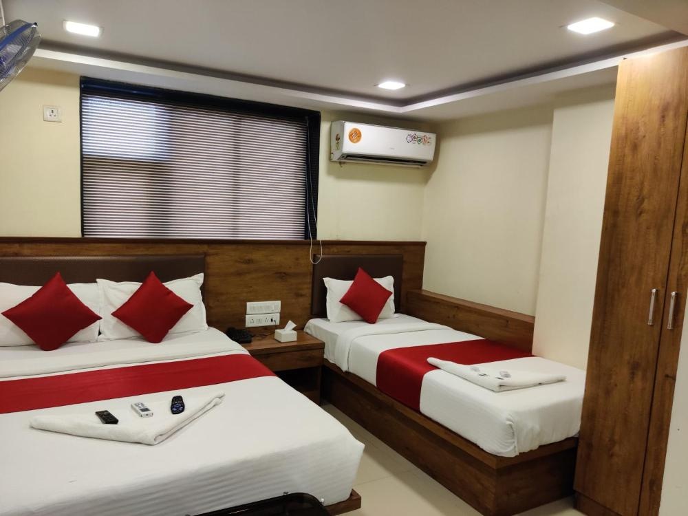 Room image 5