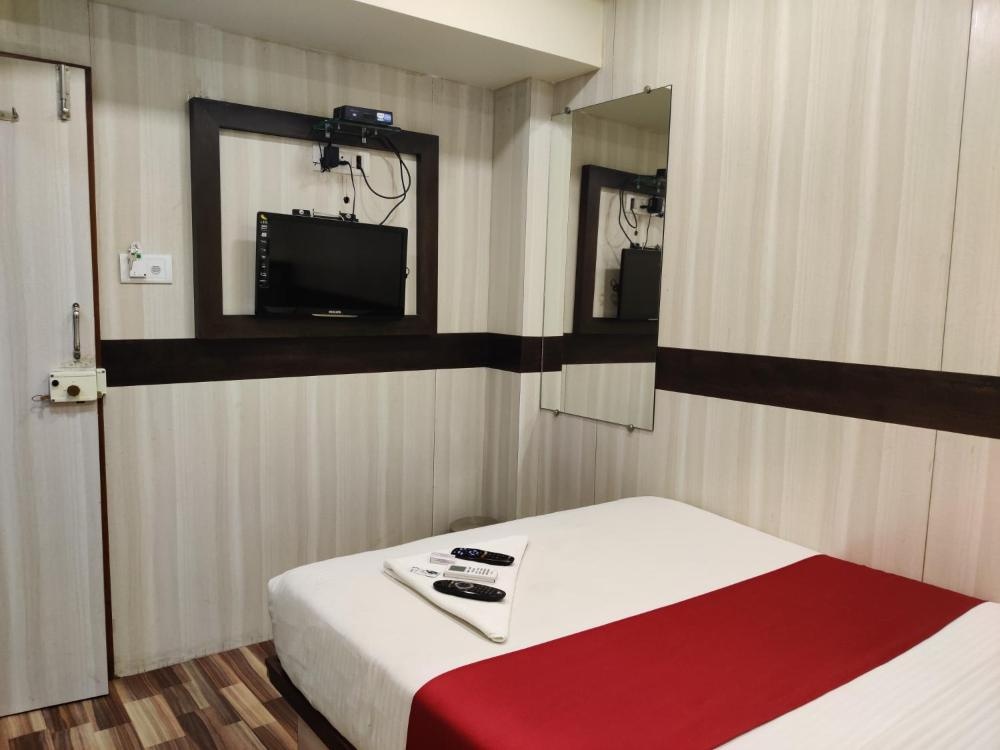 Room image 5